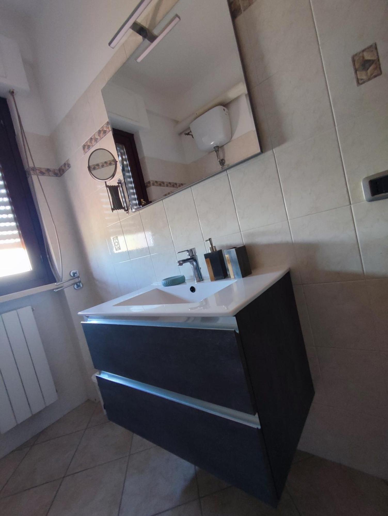 Alloggio Alfa - Central Apartment Civitavecchia Eksteriør bilde